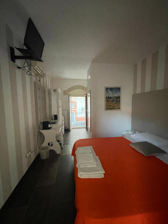 Alderi Hotel Matera Bagian luar foto